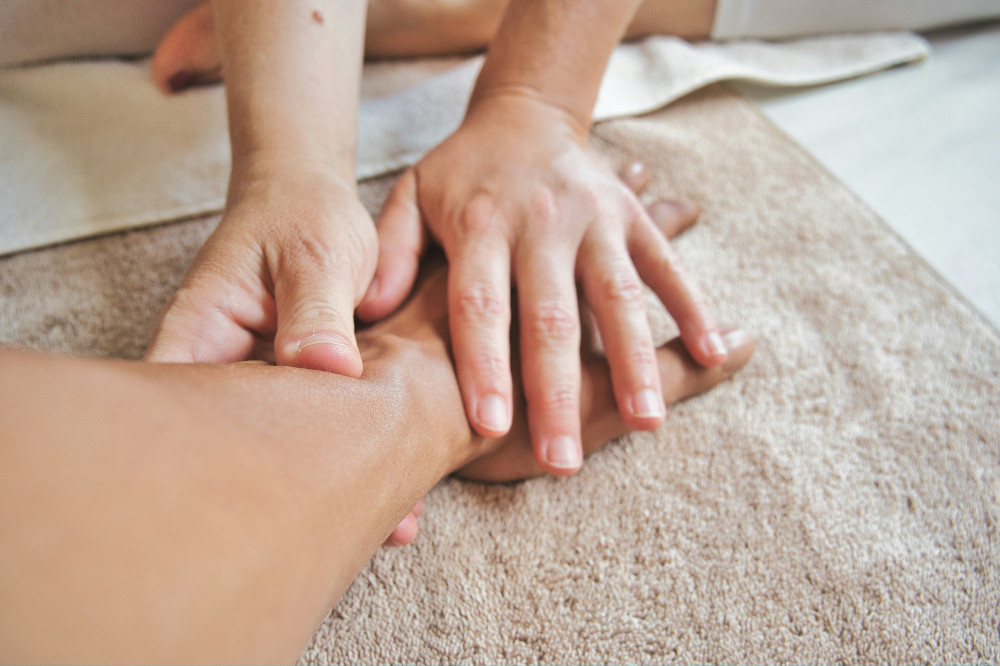 Les bénéfices incroyables de Les Mains de l’Être, cabinet massage énergétique révélés
