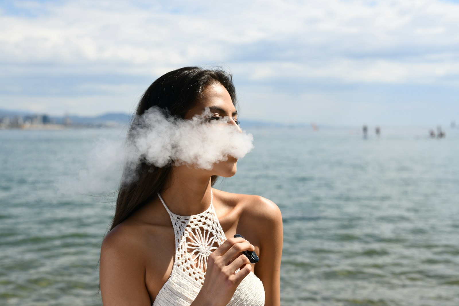 Comment fumer la fleur de CBD : Les différentes méthodes et leur efficacité